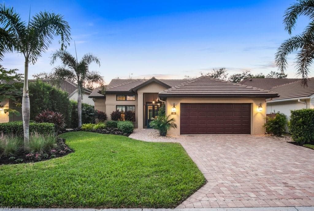 7619 San Sebastian WAY NAPLES, FL 34109