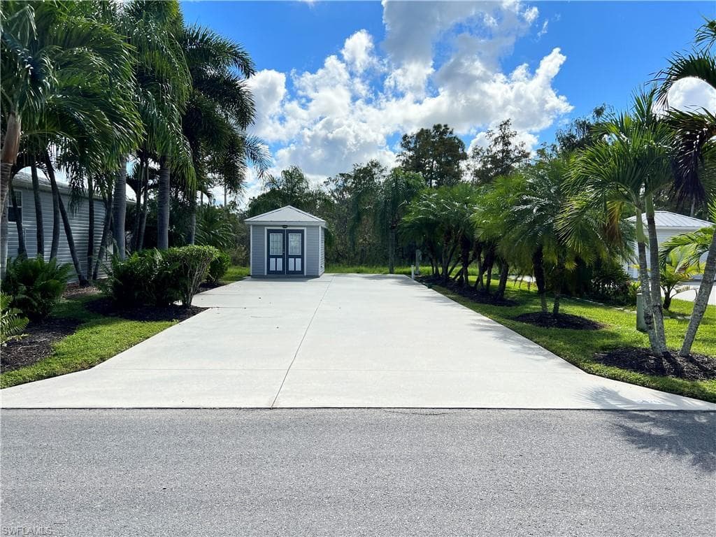 5926 Burrwood CT FORT MYERS, FL 33905