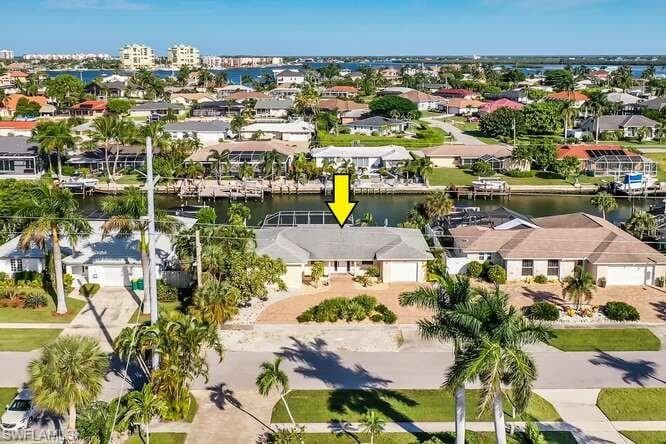 1140 Martinique CT MARCO ISLAND, FL 34145