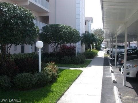 3250 Cypress Glen WAY 402 NAPLES, FL 34109
