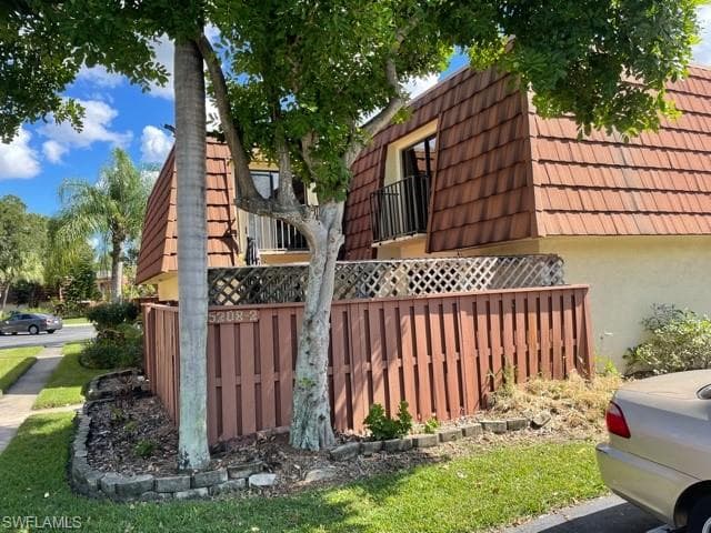 5208 Cedarbend DR 2 FORT MYERS, FL 33919