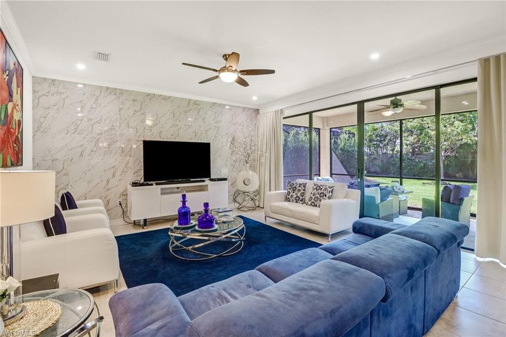 13548 Mandarin CIR NAPLES, FL 34109