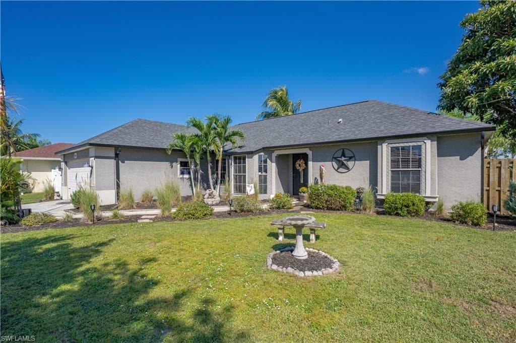917 SW 29th ST CAPE CORAL, FL 33914