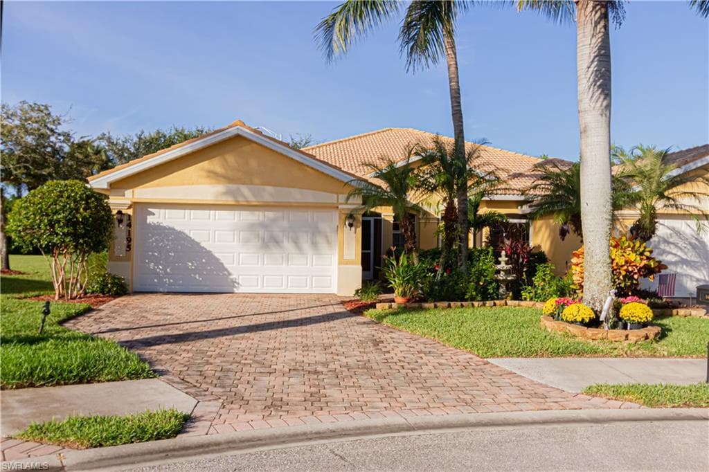 14195 Fall Creek CT NAPLES, FL 34114