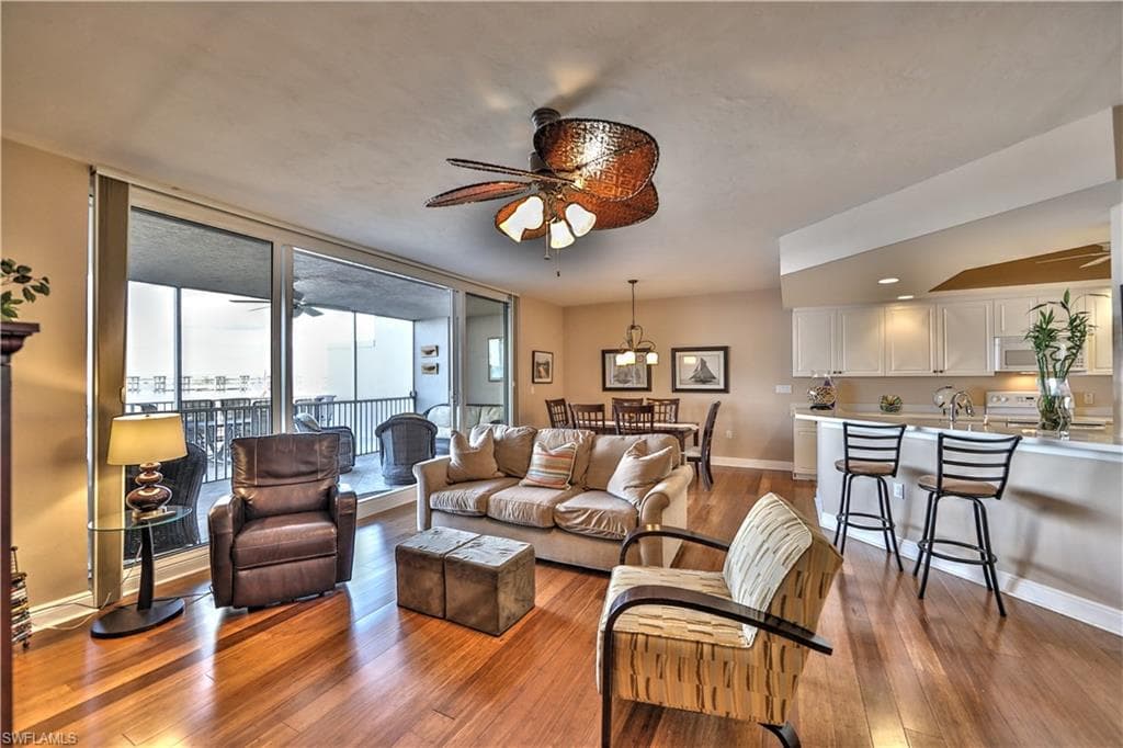 2104 W FIRST ST 402 FORT MYERS, FL 33901