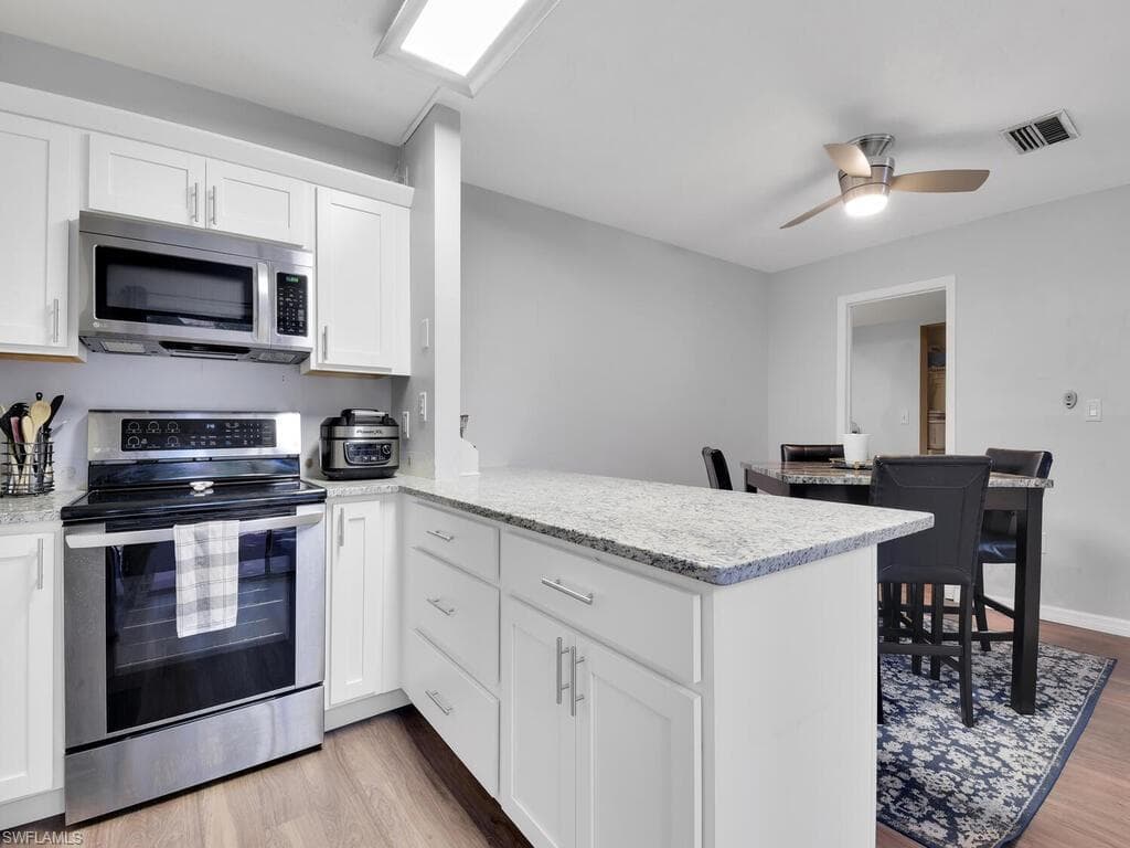 5241 Cedarbend DR 4 FORT MYERS, FL 33919