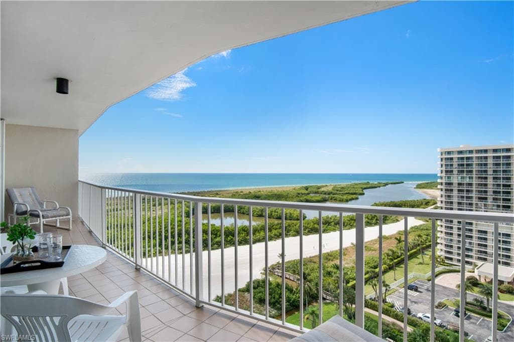 320 Seaview CT 1608 MARCO ISLAND, FL 34145