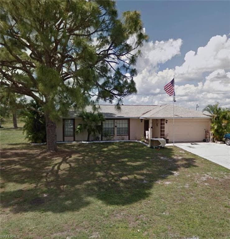 449 Candlewick CIR N LEHIGH ACRES, FL 33936