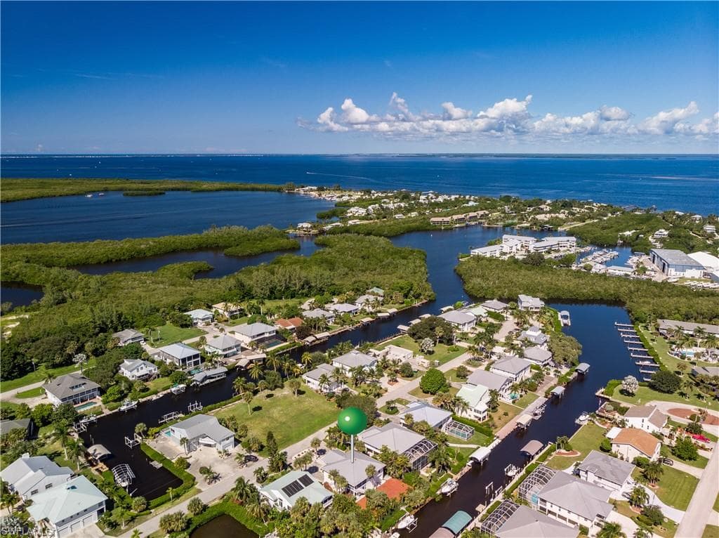 16274 Shoal CT BOKEELIA, FL 33922