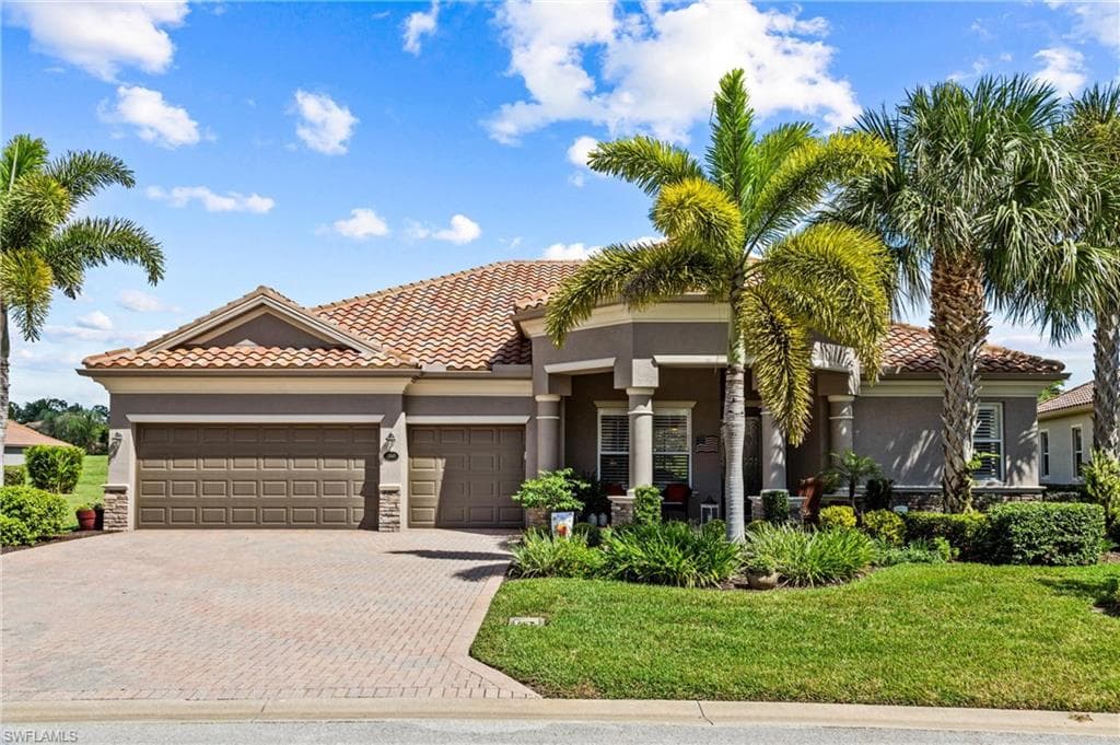 21543 Belvedere LN ESTERO, FL 33928