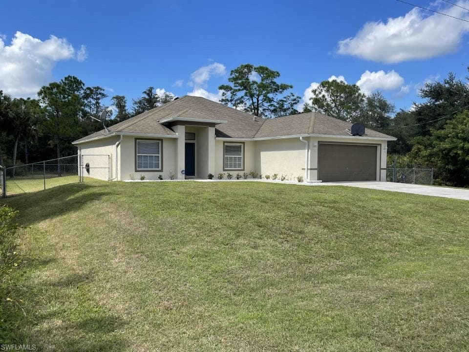 1855 Norma CT LEHIGH ACRES, FL 33972