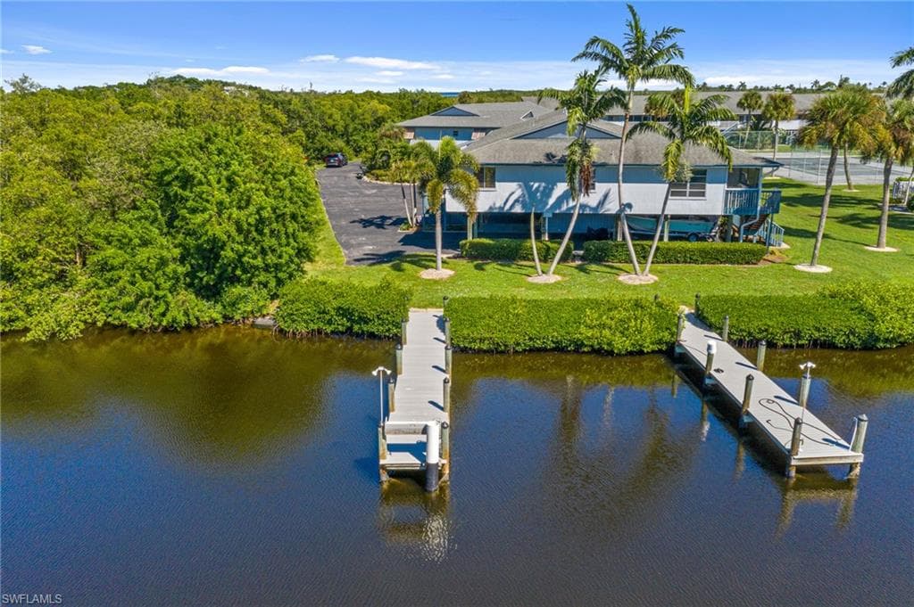 16391 Boyce DR 404 BOKEELIA, FL 33922