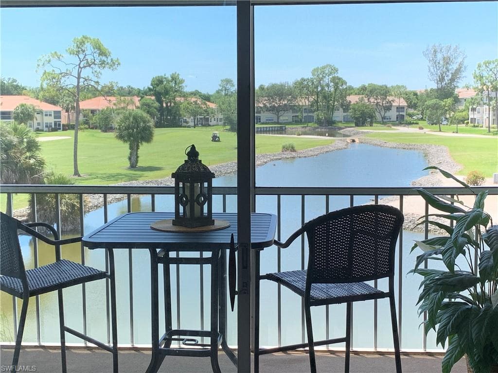 190 Turtle Lake CT 308 NAPLES, FL 34105
