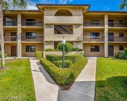 75 Saint Andrews BLVD C-302 NAPLES, FL 34113