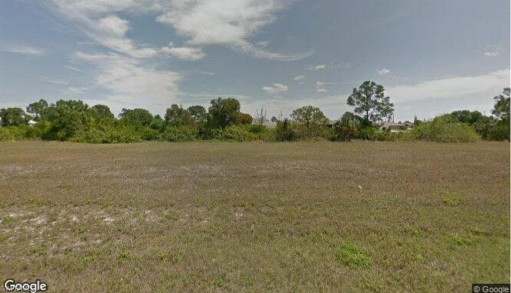 2915 5th PL CAPE CORAL, FL 33909