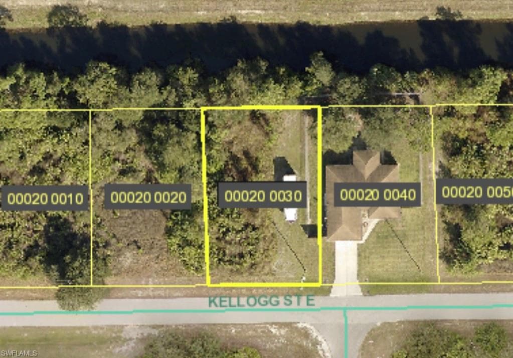 1023 Kellogg ST E LEHIGH ACRES, FL 33974