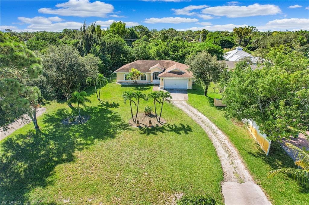 1022 Rosemary LN NAPLES, FL 34103