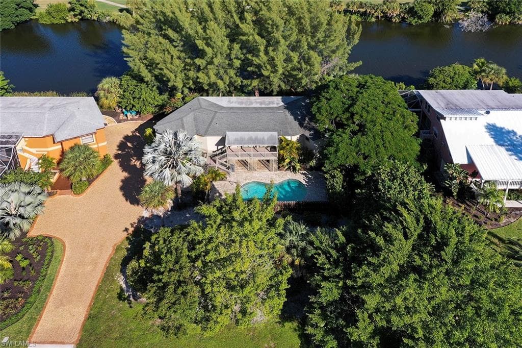 1666 Middle Gulf DR SANIBEL, FL 33957
