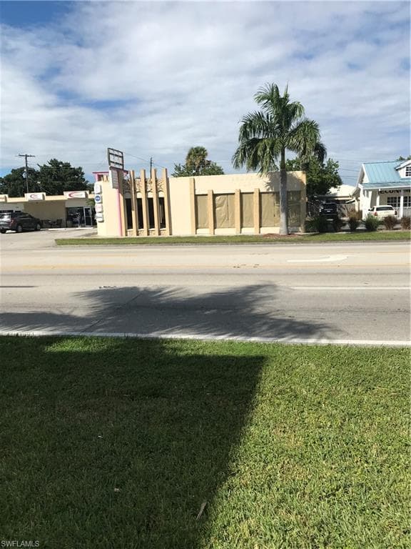 309 Sugarland HWY E CLEWISTON, FL 33440