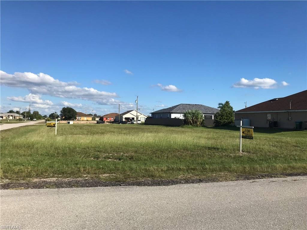 1107 9th AVE CAPE CORAL, FL 33993