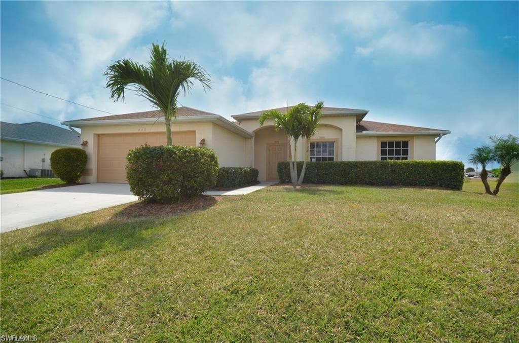 440 Juanita CT NE CAPE CORAL, FL 33909