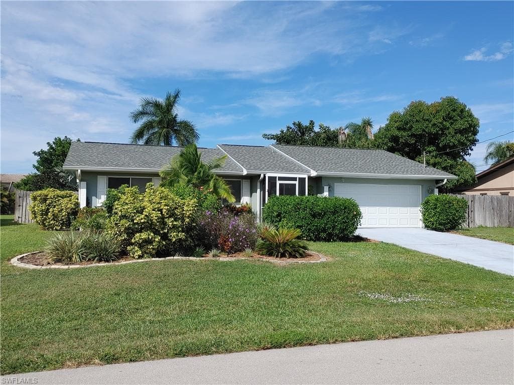 1032 SE 20th AVE CAPE CORAL, FL 33990