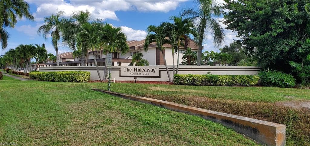 5805 Trailwinds DR 322 FORT MYERS, FL 33907