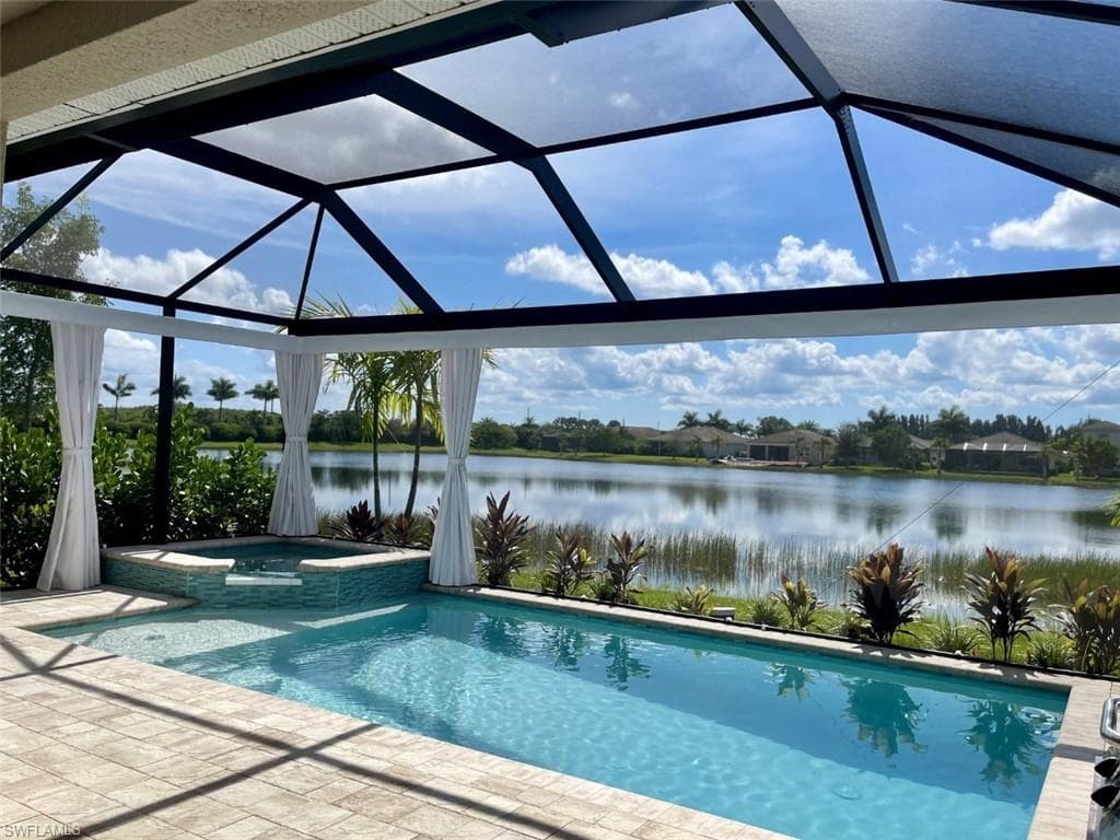 14795 Edgewater CIR NAPLES, FL 34114