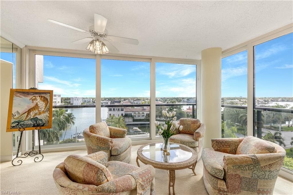 4031 Gulf Shore BLVD N 7F NAPLES, FL 34103