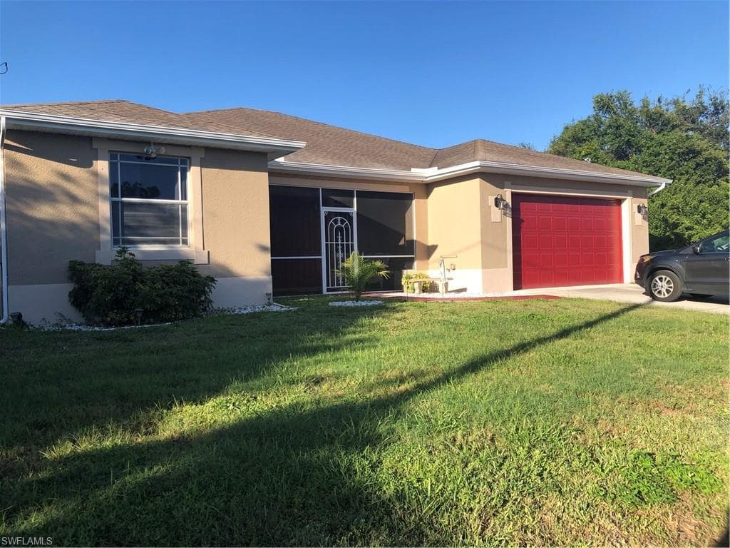 717 Chemstrand ST E LEHIGH ACRES, FL 33974