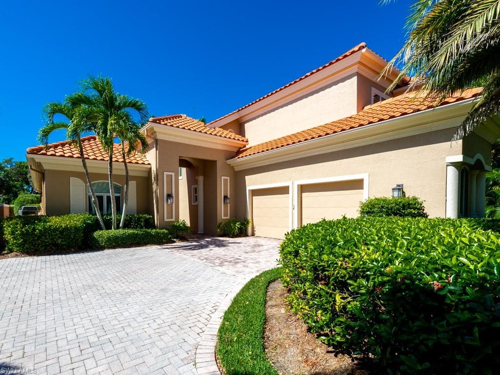 2711 Wulfert RD SANIBEL, FL 33957
