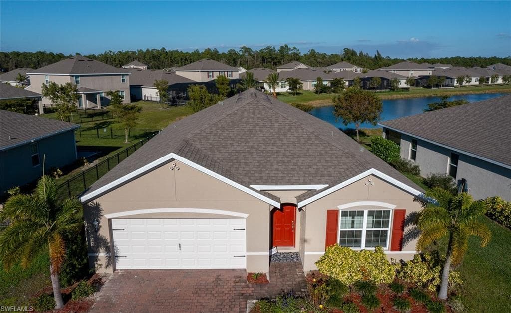 2607 Manzilla LN CAPE CORAL, FL 33909