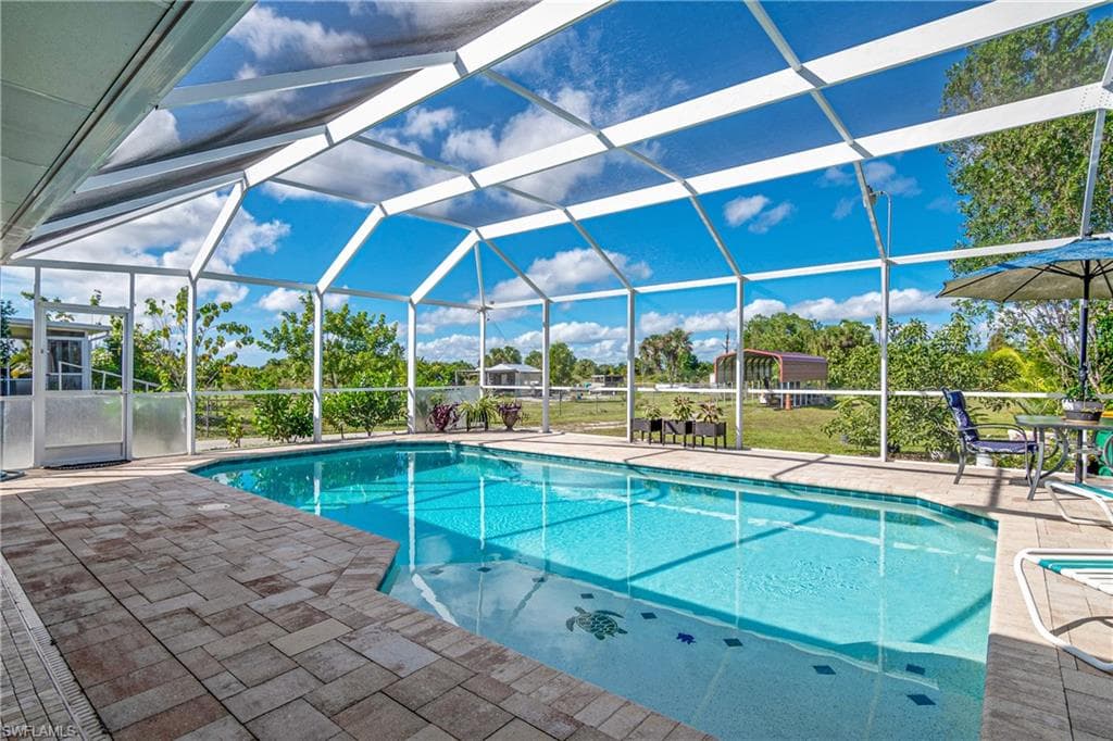 2395 41st AVE NE NAPLES, FL 34120