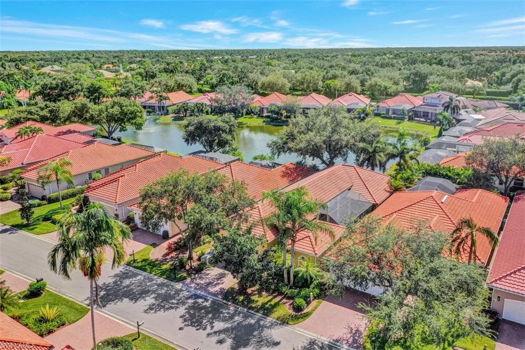 112 April Sound DR NAPLES, FL 34119