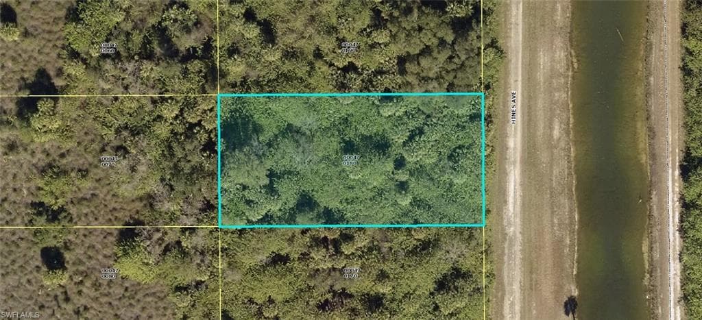 1511 Hines AVE LEHIGH ACRES, FL 33972