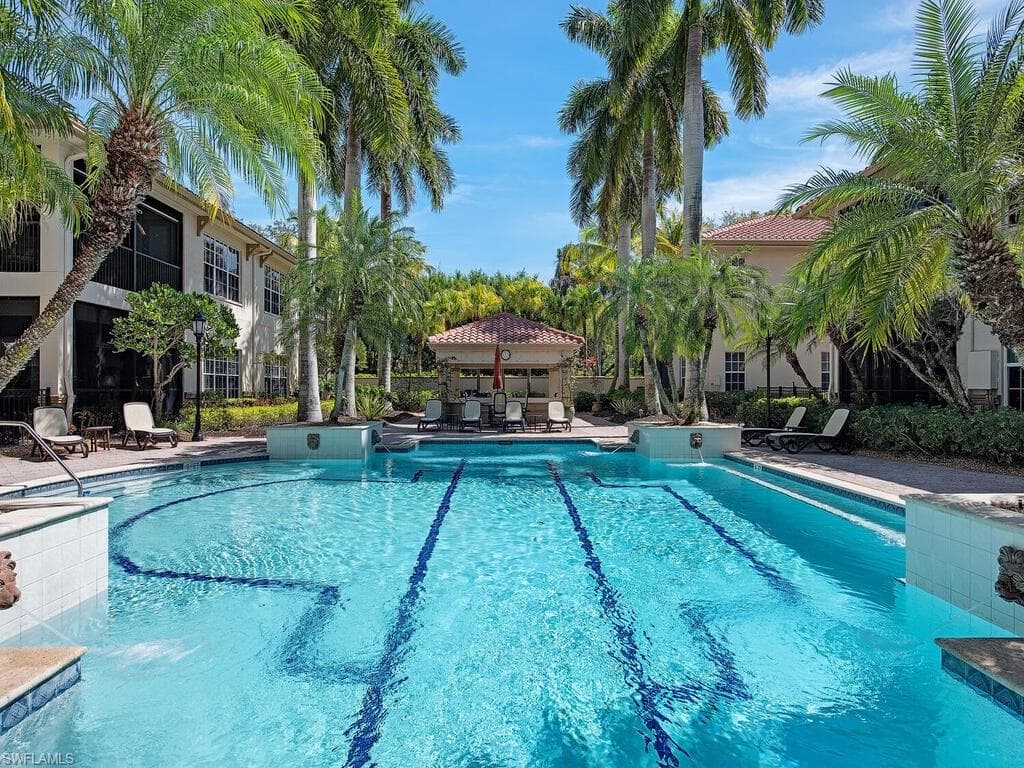 7267 Pelican Bay BLVD 1-2L NAPLES, FL 34108