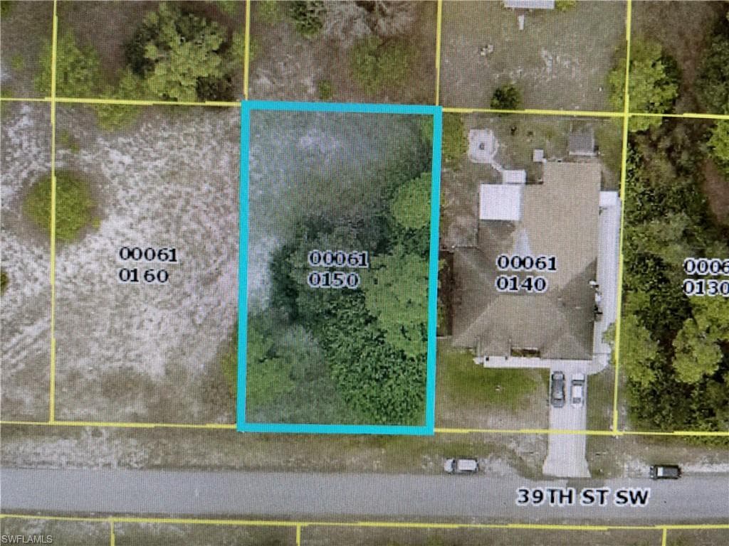 3808 39th ST SW LEHIGH ACRES, FL 33976