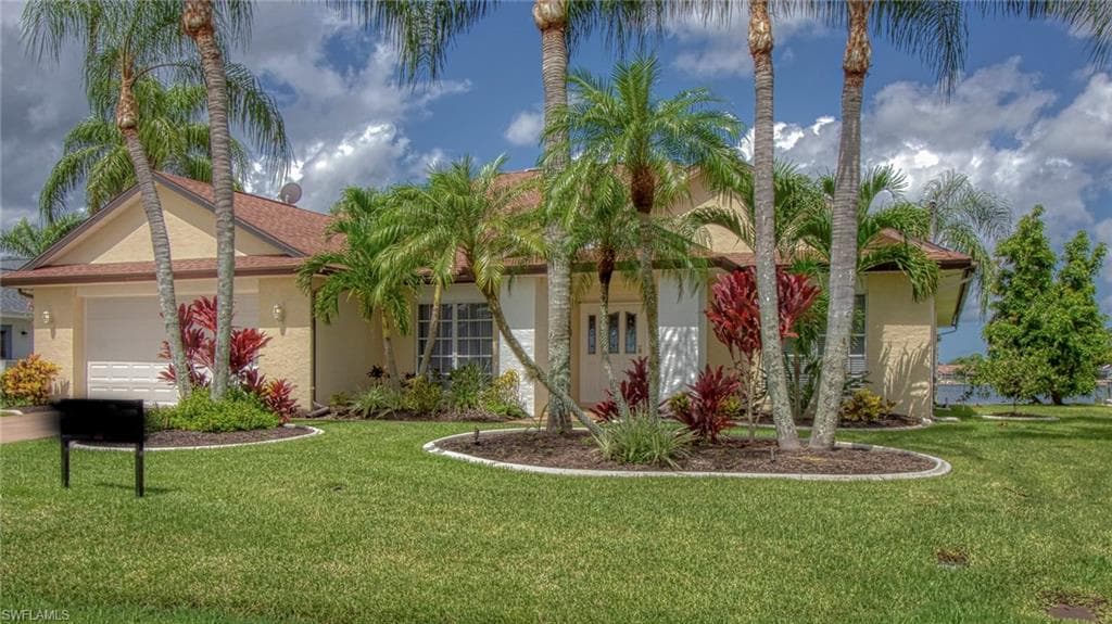 5012 SW 5th PL CAPE CORAL, FL 33914