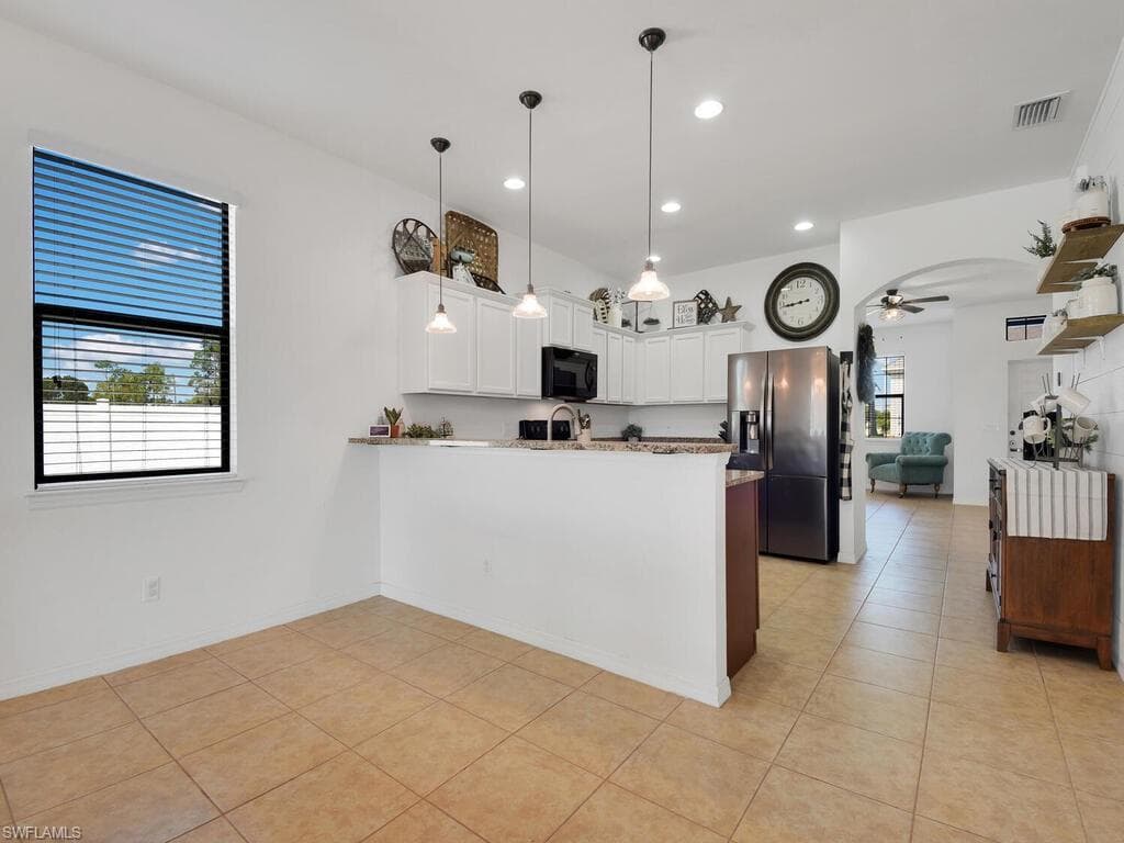 102 SE 3rd ST CAPE CORAL, FL 33990