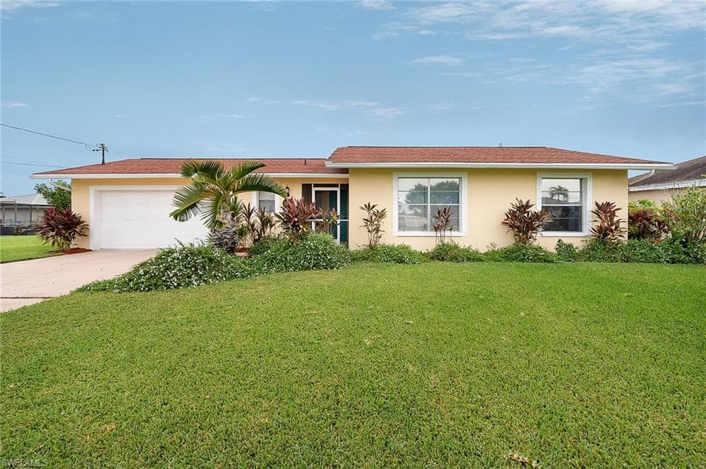 1011 SE 19th PL CAPE CORAL, FL 33990