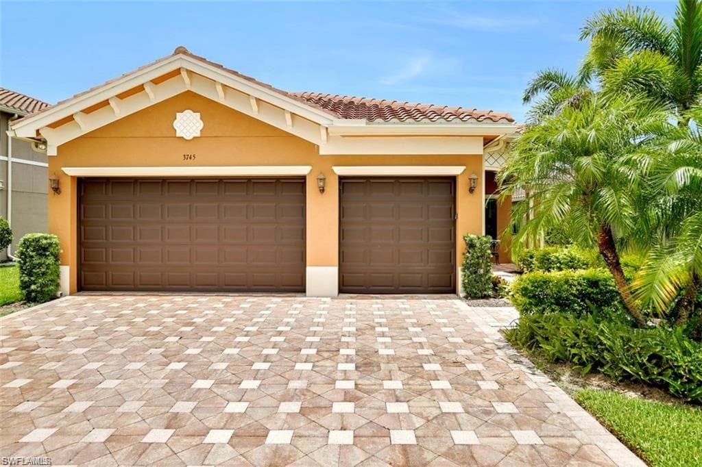 3745 Pleasant Springs DR NAPLES, FL 34119