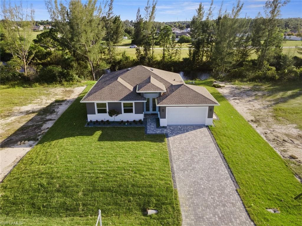 822 39th ST CAPE CORAL, FL 33909