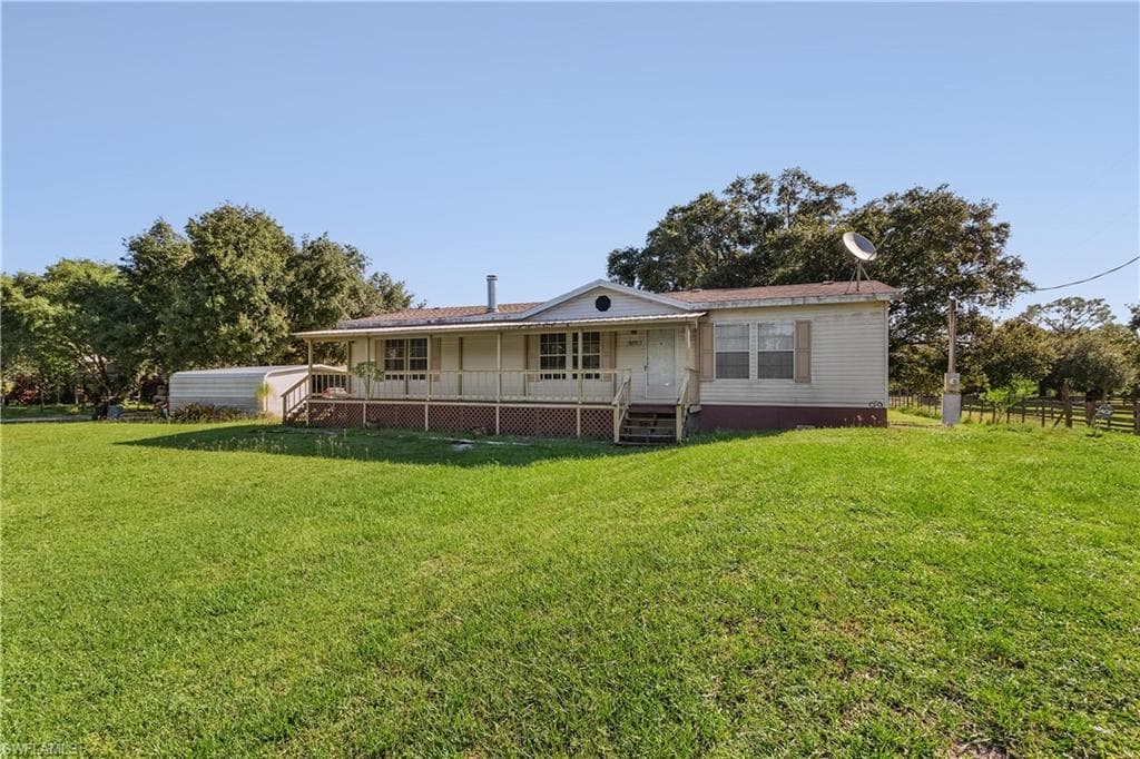 3903 W Double J Acres RD LABELLE, FL 33935