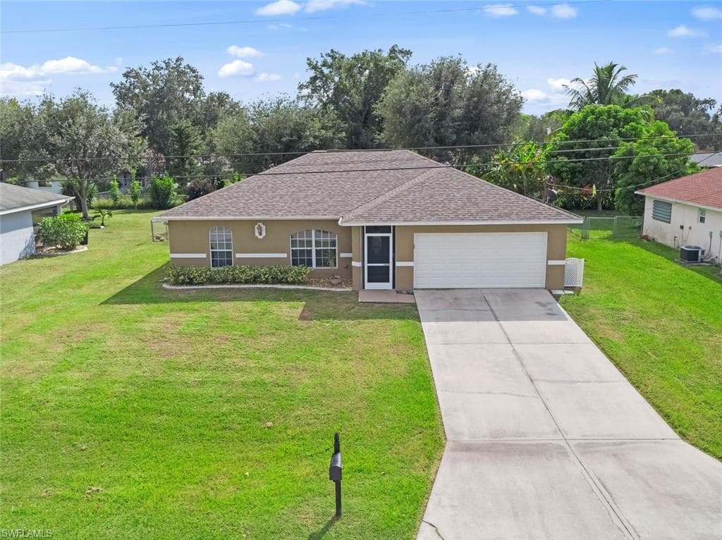 2208 SE 3rd ST CAPE CORAL, FL 33990