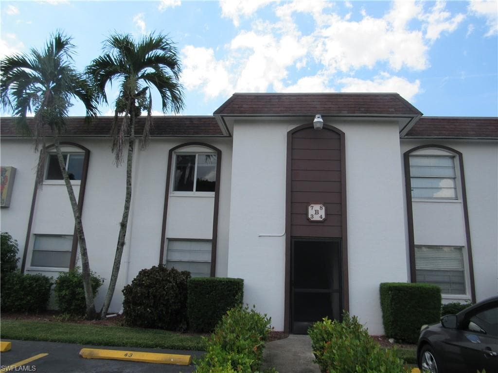 2828 Jackson ST B7 FORT MYERS, FL 33901