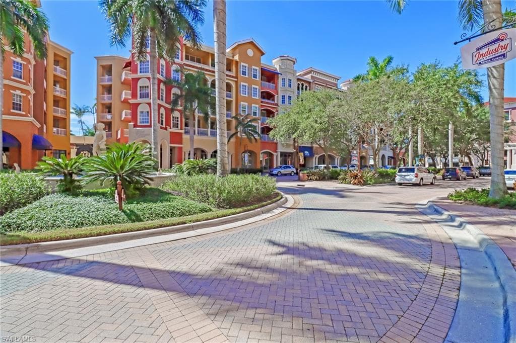 410 Bayfront PL 2406 NAPLES, FL 34102