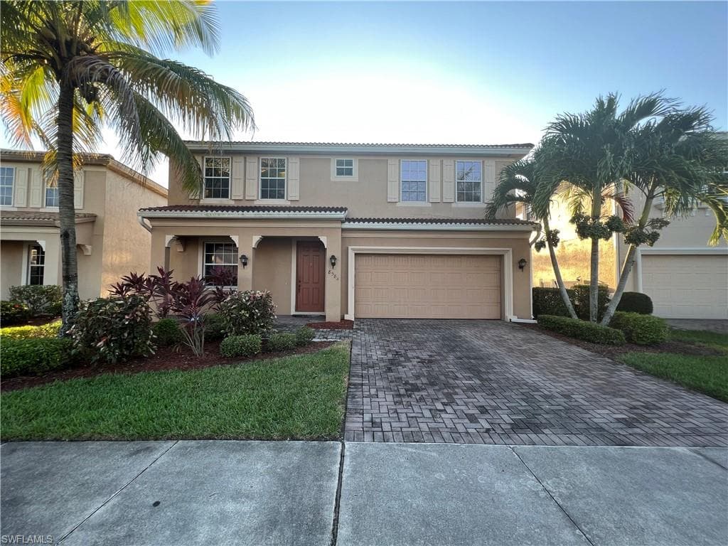 8584 Pegasus DR LEHIGH ACRES, FL 33971
