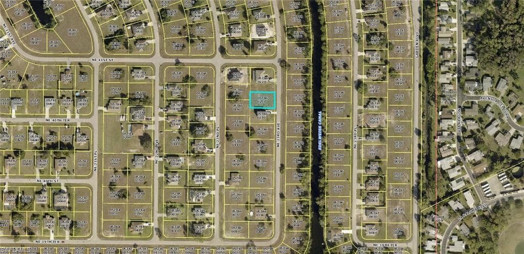 4020 NE 23rd AVE CAPE CORAL, FL 33909