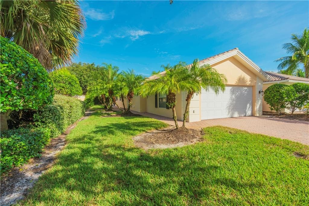 4941 Kingston WAY NAPLES, FL 34119