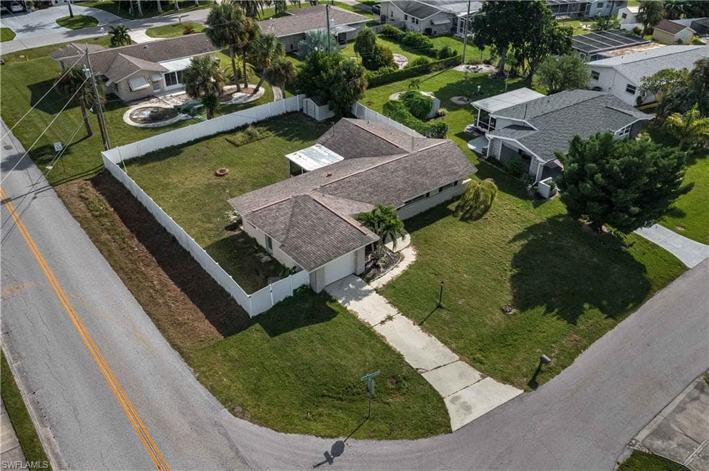 4903 Edith Esplanade CAPE CORAL, FL 33904